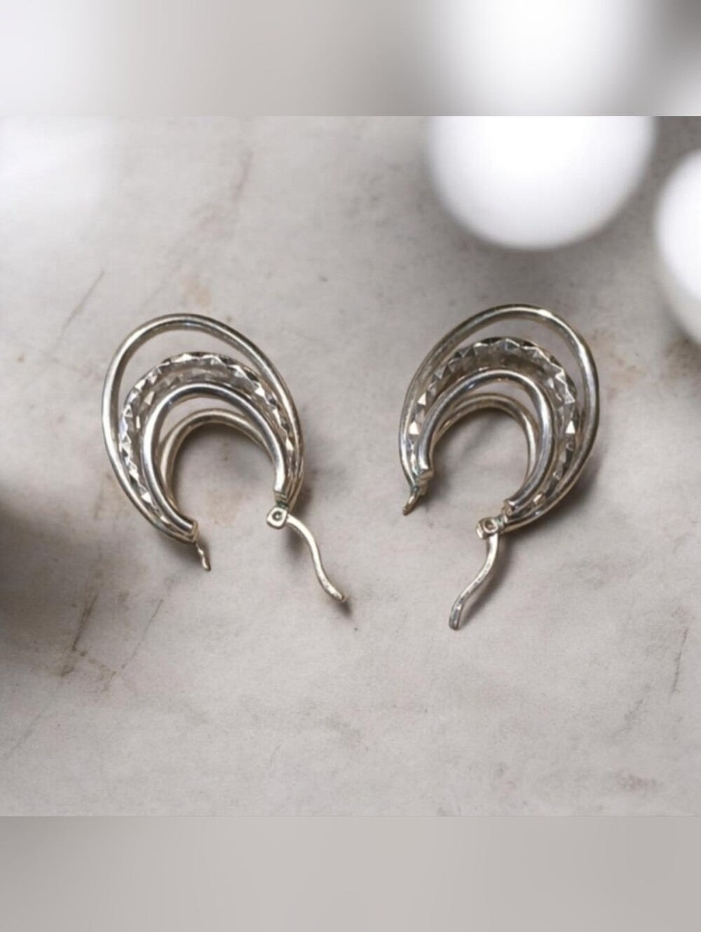 🧳Silver Hoop Earrings